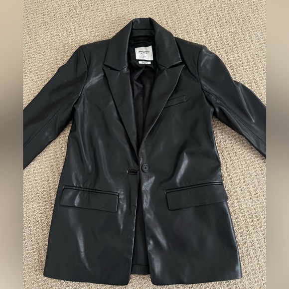 Abercrombie & Fitch Jackets & Blazers - Women’s Abercrombie Black Vegan Leather Jacket (Barely Worn)